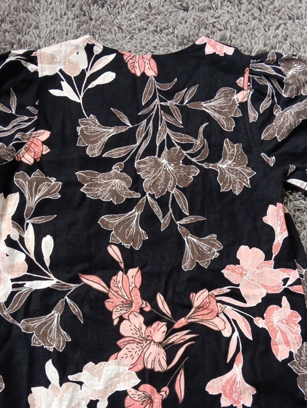 NWT Nicole Miller Black Floral Shift Dress with Pink and Cream Blooms - Picture 5 of 7